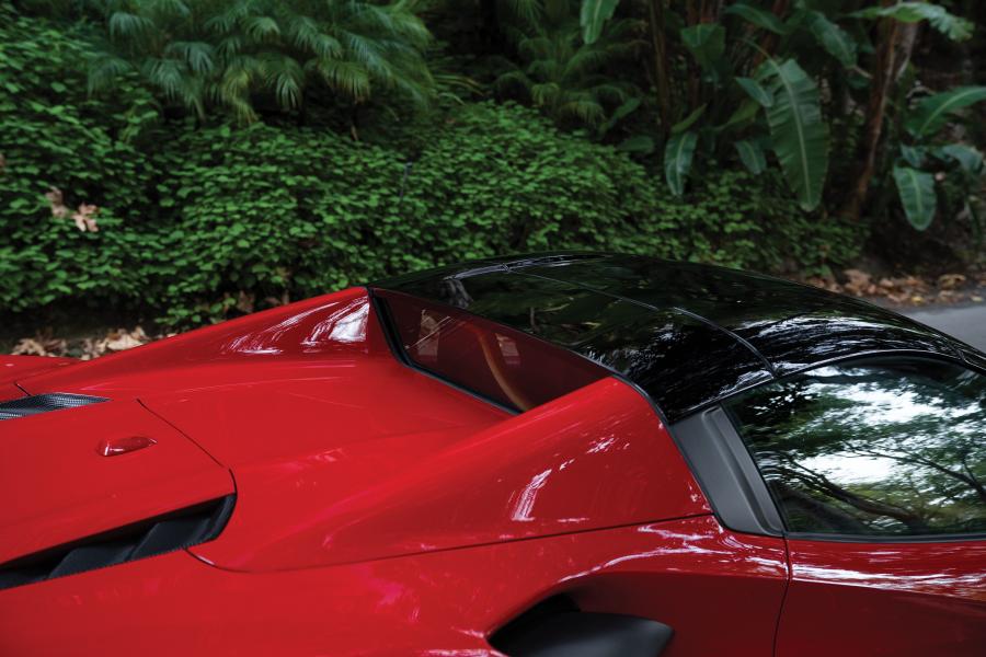 Детали экстерьера Ferrari 488 Spider The Magnum PI (226129) 2017 года  (фото 12 из 33)